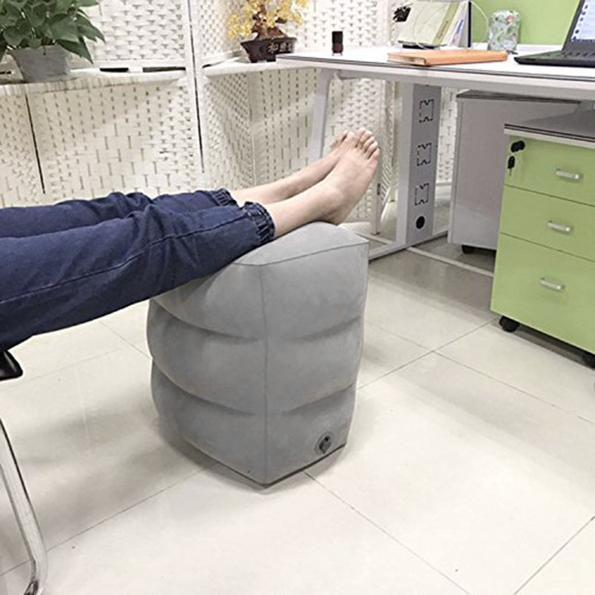 Inflatable Footrest Travel Cushion Inflatable Footrest Travel Cushion