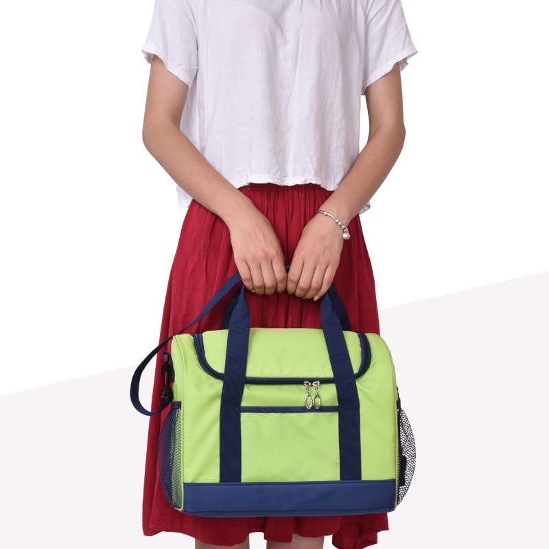 Insulated Thermal Bag with Shoulder Strap Insulated Thermal Bag with Shoulder Strap