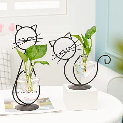 Iron Frame Hydroponic Cat Vase Iron Frame Hydroponic Cat Vase