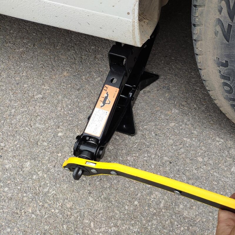 Jack Wrench Labor Saving Car Repair Tool