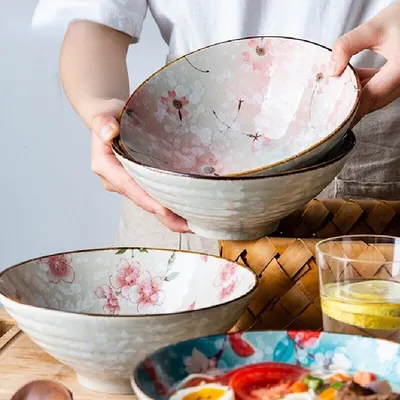 Japanese-Style Ceramic Sakura Bowl Japanese-Style Ceramic Sakura Bowl