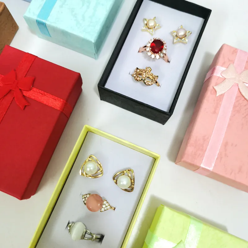 Jewelry Present Boxes Holders (12 pcs)