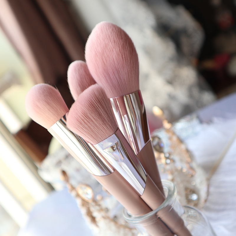 Kabuki Brush Makeup Brushes Kabuki Brush Makeup Brushes