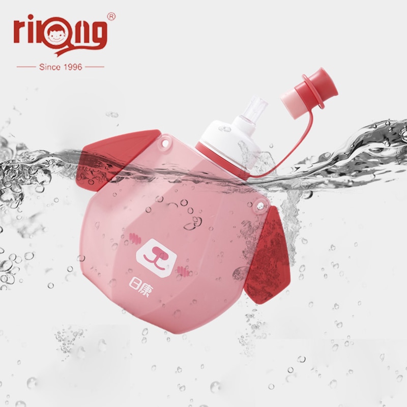 Kid's Drinking Bottle with Strap Kid's Drinking Bottle with Strap