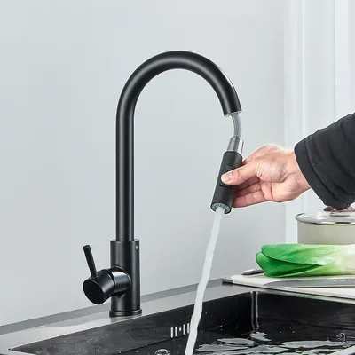 Kitchen Faucet Two Function Single Handle Pull Out Mixer Hot and Cold Water Taps Deck Mounted Kitchen Faucet Two Function Single Handle Pull Out Mixer Hot and Cold Water Taps Deck Mounted