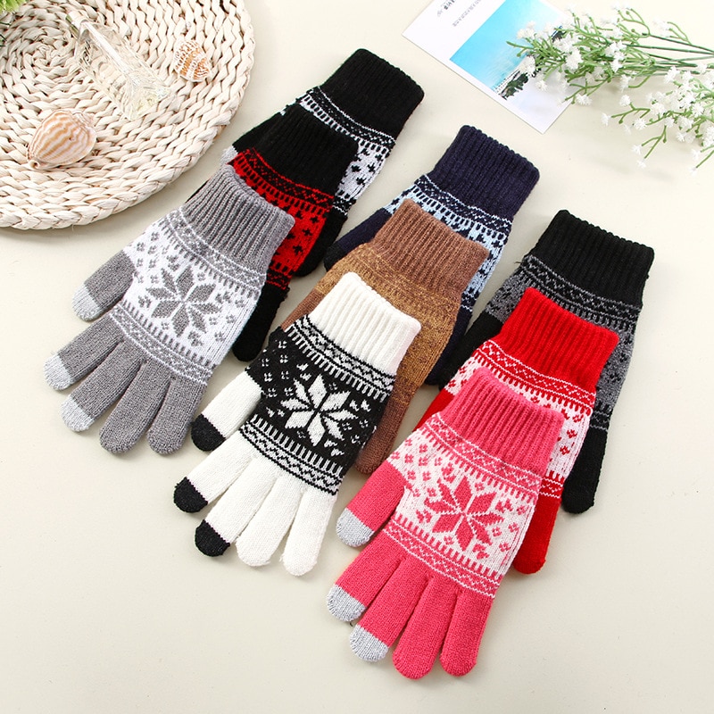 Knitted Winter Touchscreen Gloves Knitted Winter Touchscreen Gloves