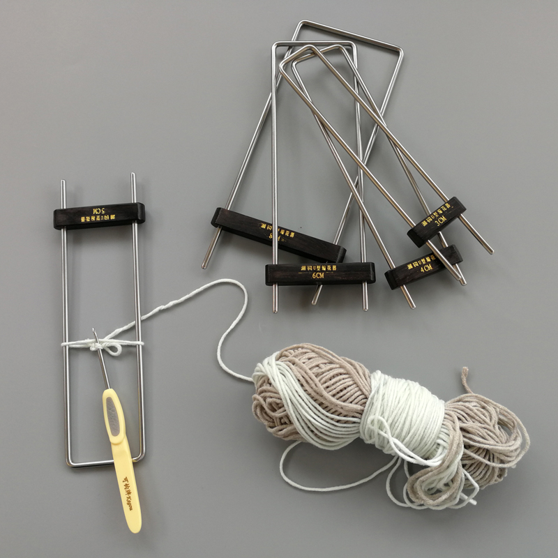 Knitting and Crocheting Hairpin Lace Tool Set Knitting and Crocheting Hairpin Lace Tool Set