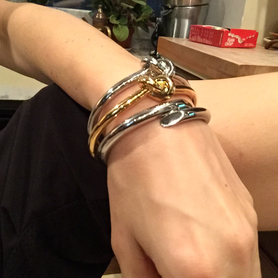 Knot Bangle Casual Women's Accessory
