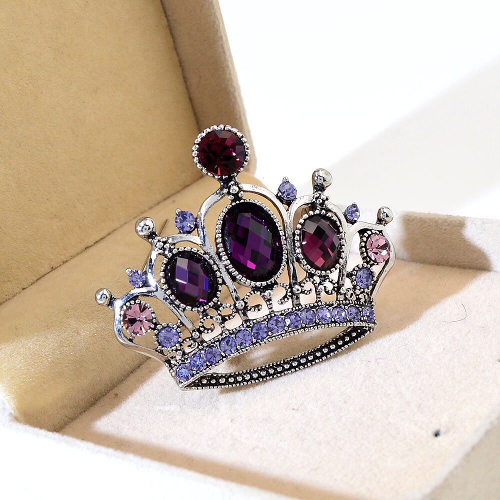 Ladies Fashionable Crown Brooch