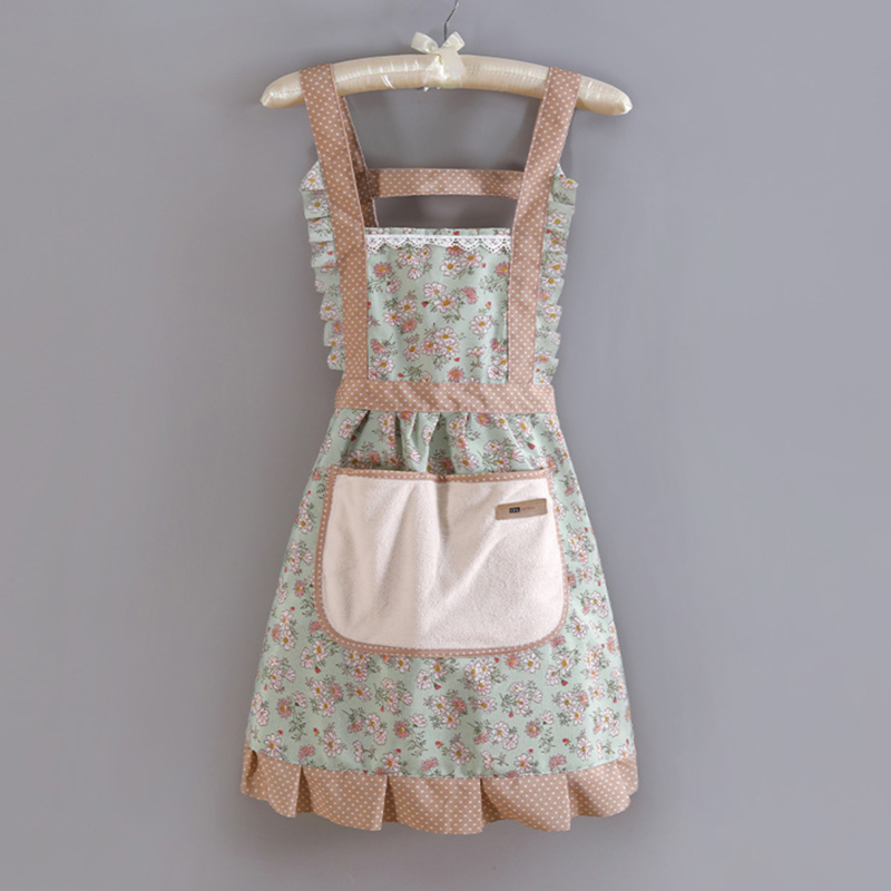 Ladies Fashionable Floral Apron Ladies Fashionable Floral Apron