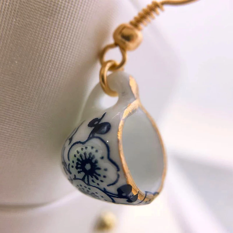 Ladies Fashionable Teacup Earrings