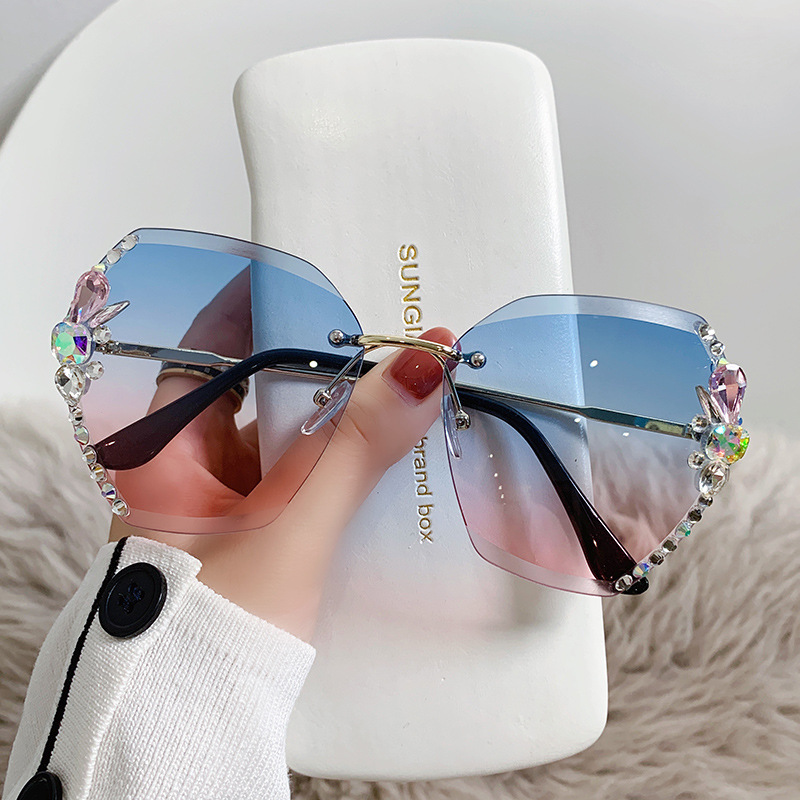 Ladies Rimless Gradient Sunglasses Ladies Rimless Gradient Sunglasses