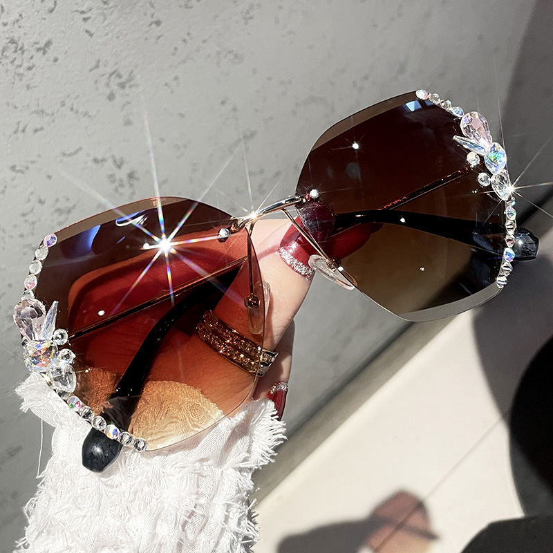 Ladies Rimless Gradient Sunglasses