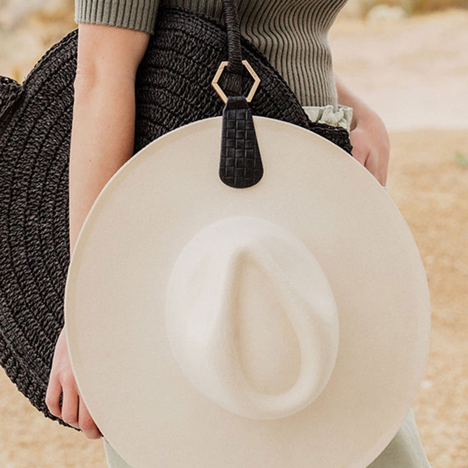 Leather Hat Clip for Travel