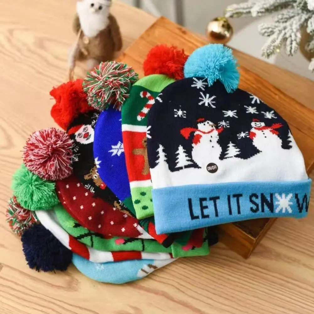 LED Christmas Knitted Hat Light Up Xmas Beanie Cap Unisex Winter Beanie Sweater Hat with Colorful LEDs for Christmas