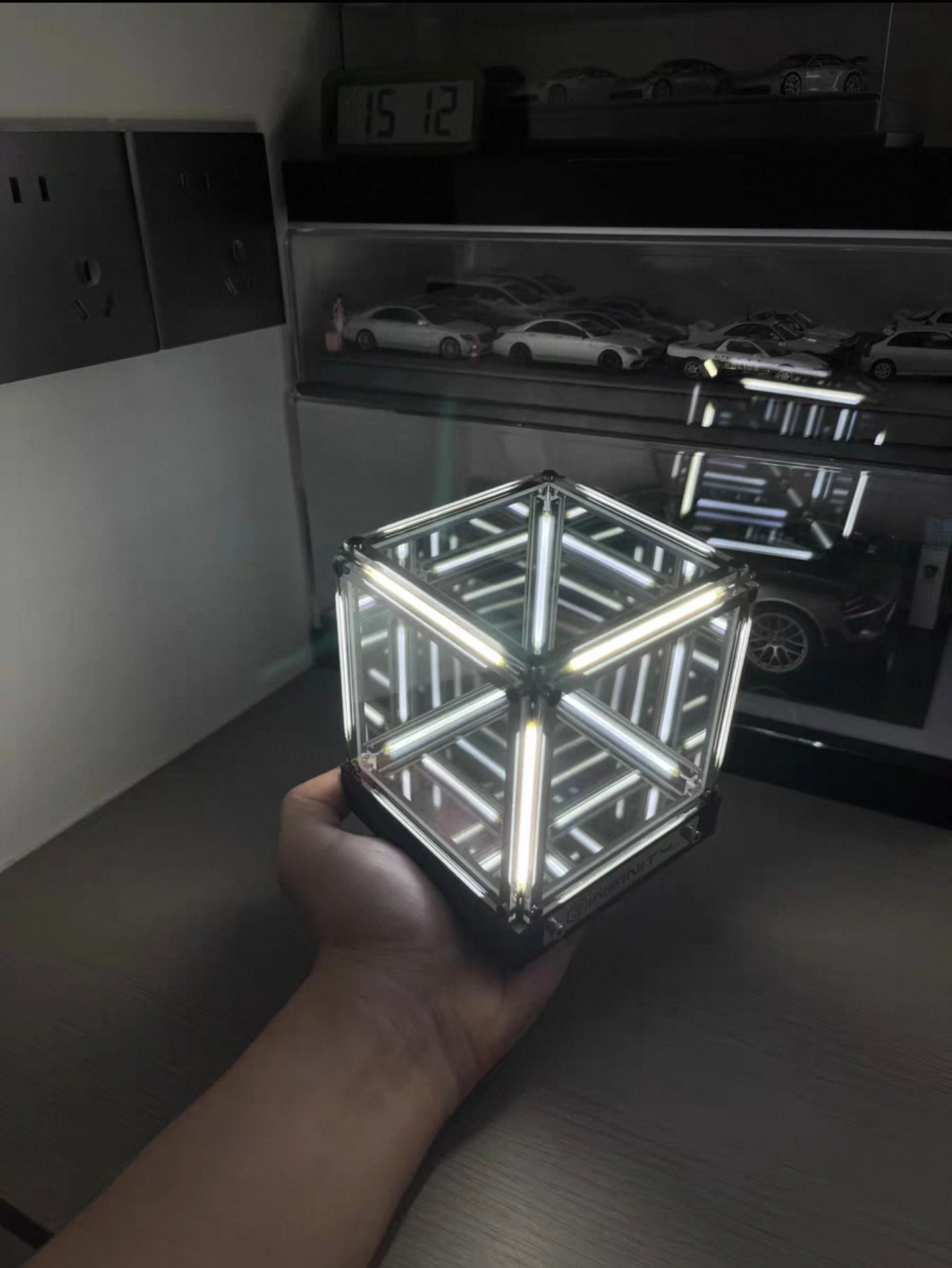 LED Infinity Cube Mirror Lamp Tech Illusion Light Handmade Desktop Decoration for Gaming Setup Esports Room Modern