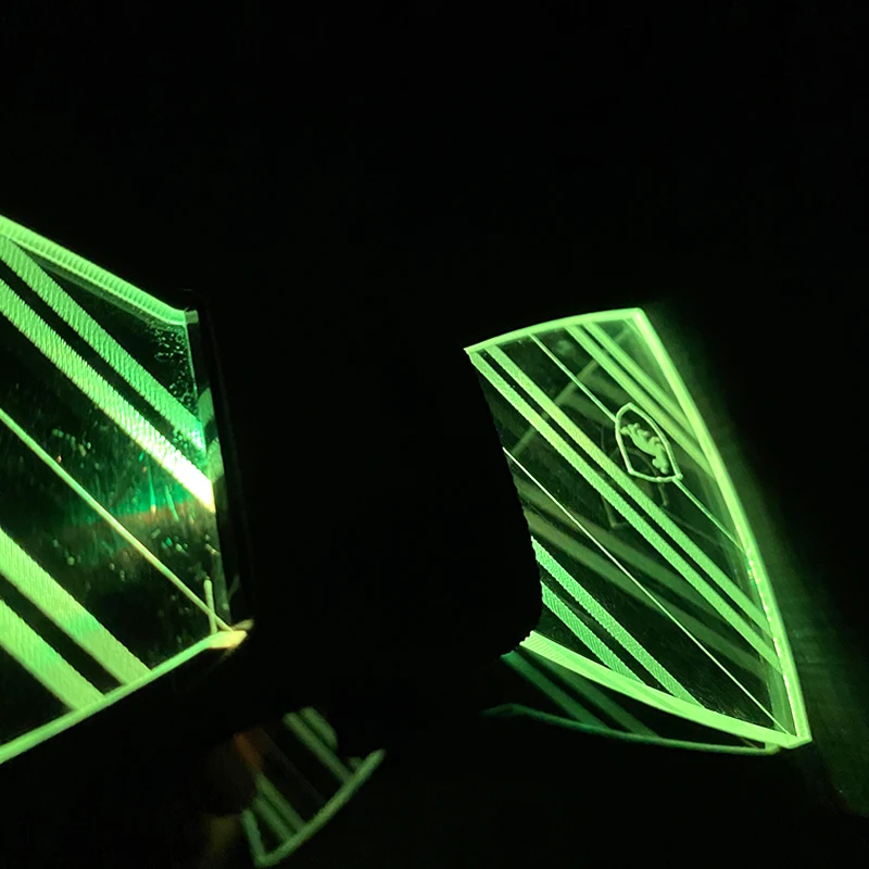 LED Light Bow Tie for Men luminous Acrylic Bow Tie Light up LED Bow Tie Costume DJ Dance Glow Decoration Novelty Party