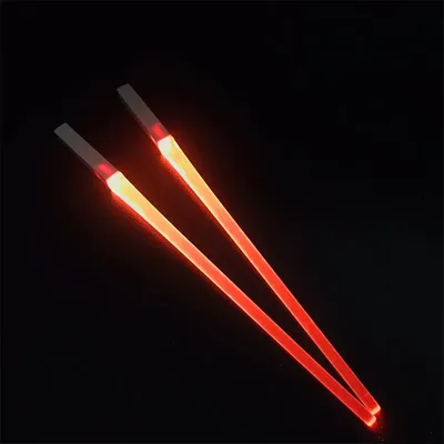 LED Lightsaber Chopsticks Reusable Kitchen Light Up LED Chopstick Creative Glowing Chopsticks Hotel Restaurant Tableware