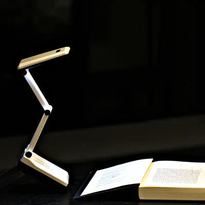 LED Reading Lamp Foldable Desk Light LED Reading Lamp Foldable Desk Light