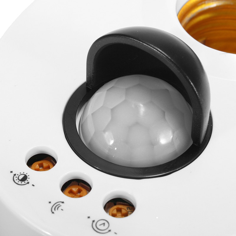 Light Socket Motion-Sensing Bulb Holder Light Socket Motion-Sensing Bulb Holder