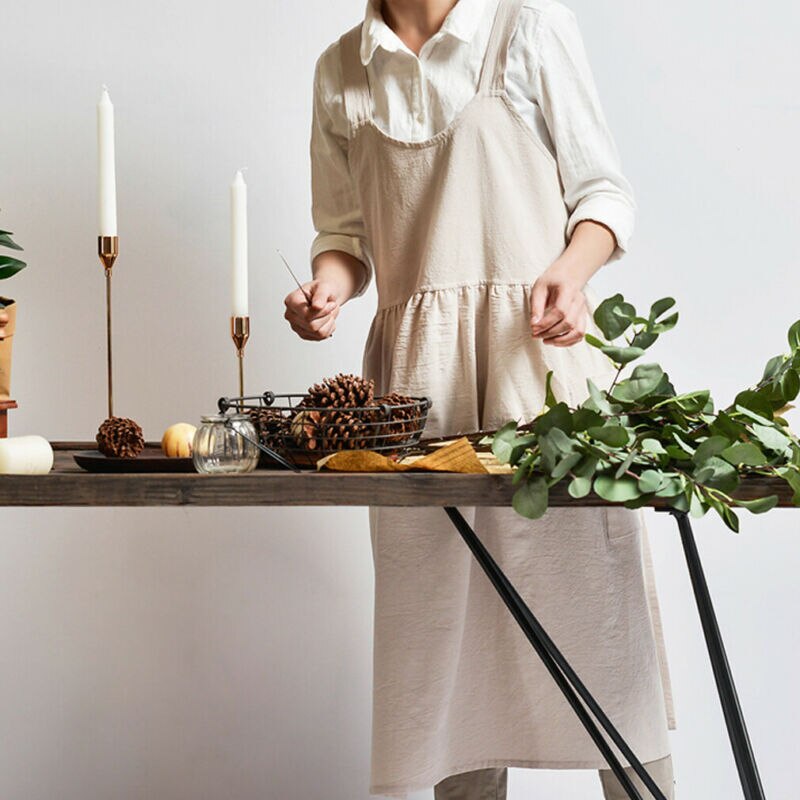 Linen Cross Back Apron with Pockets Linen Cross Back Apron with Pockets