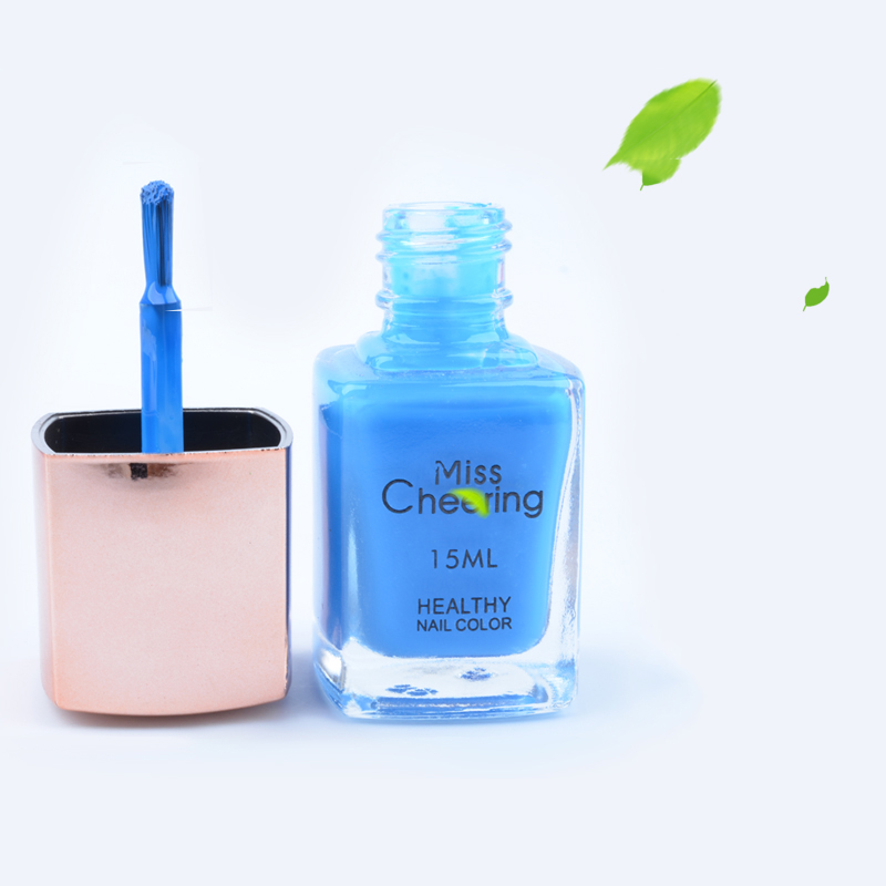 Liquid Latex for Nails