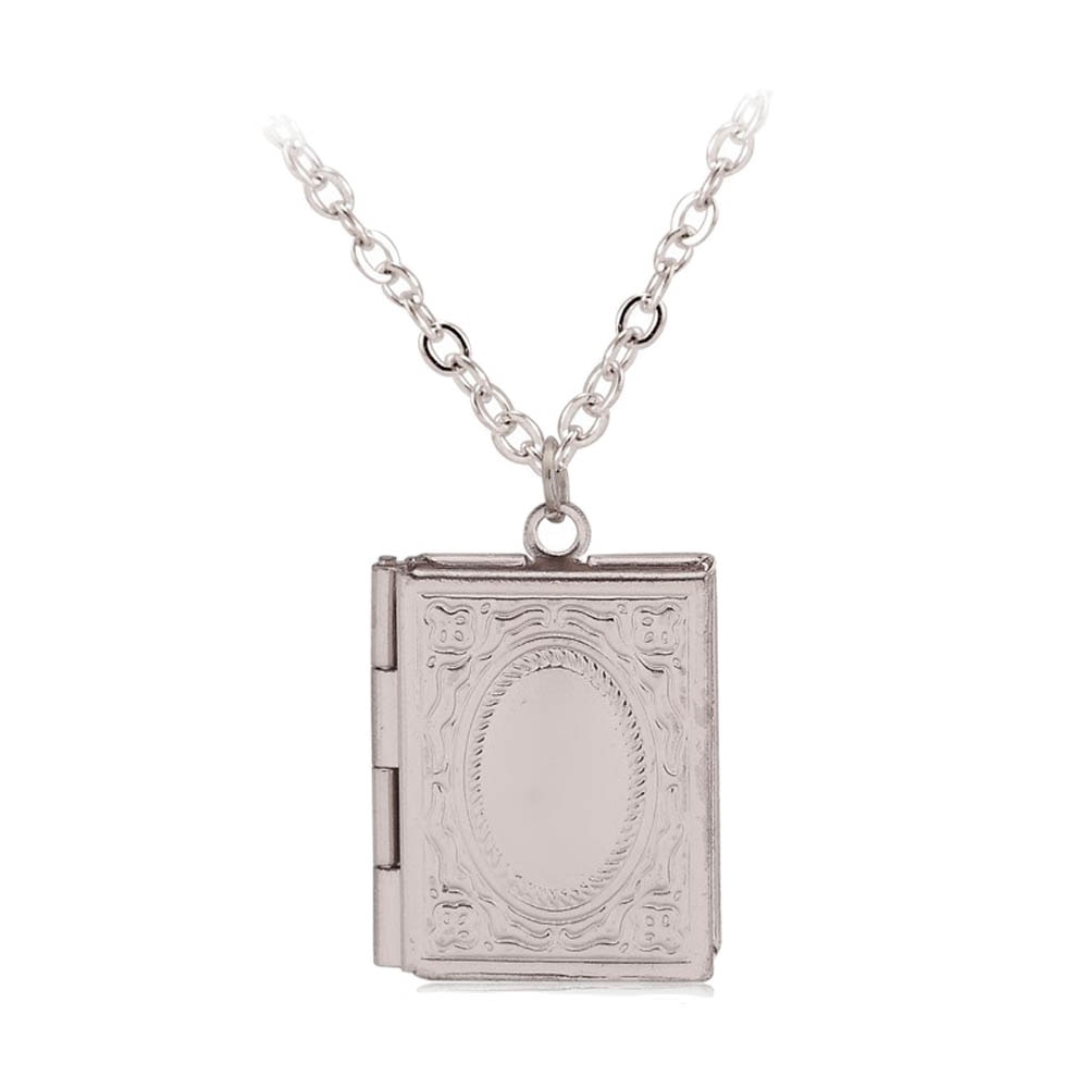 Locket Necklace Vintage Style