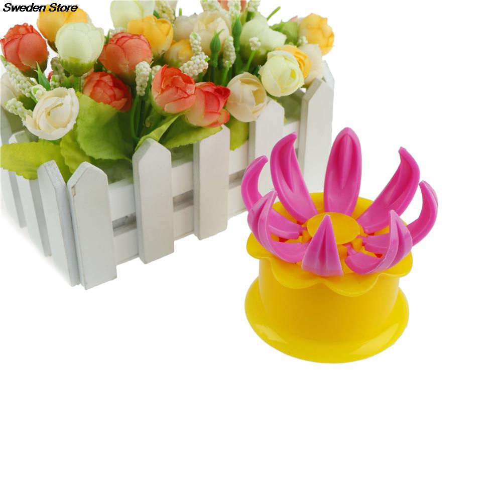 Lotus Flower Steamed Bun Mold