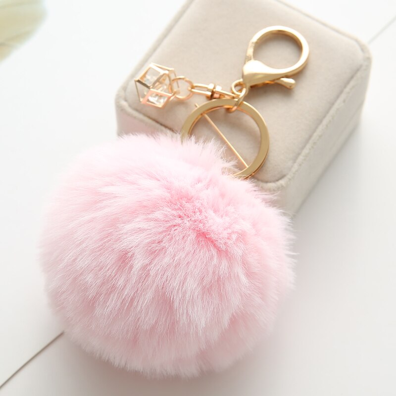 Luxurious Fluffy Ball Keychain