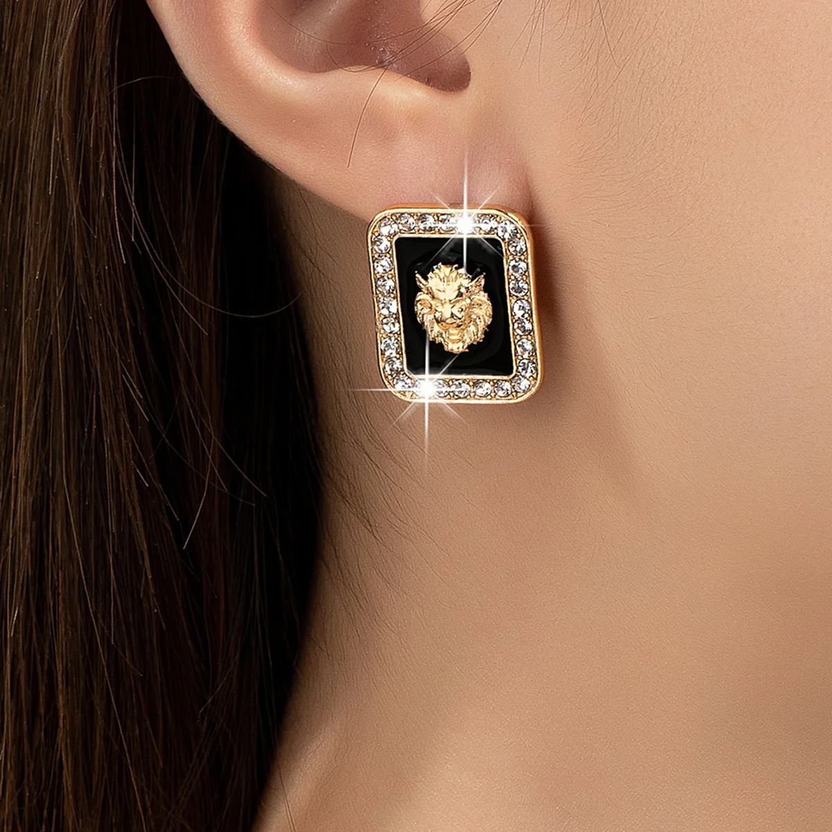 Luxurious Studs Lion Head Earrings Luxurious Studs Lion Head Earrings