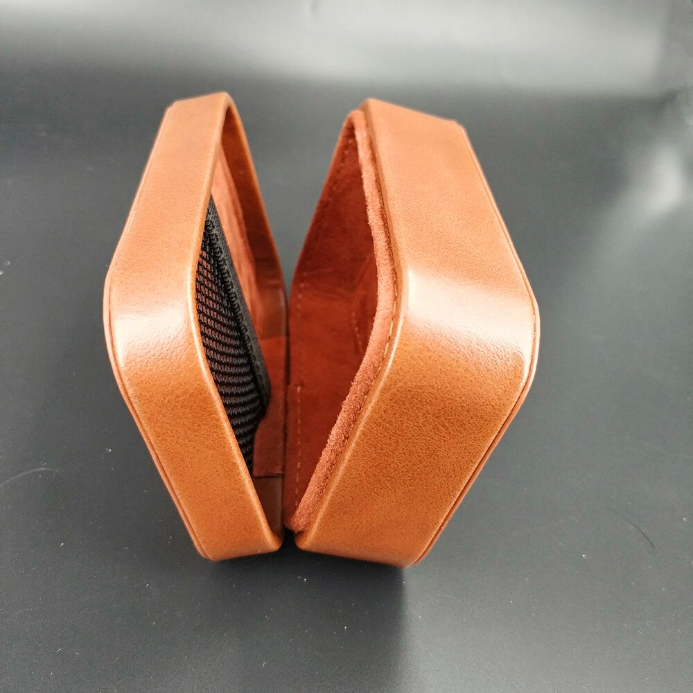 Magnetic Closure Earphone Carrying Case