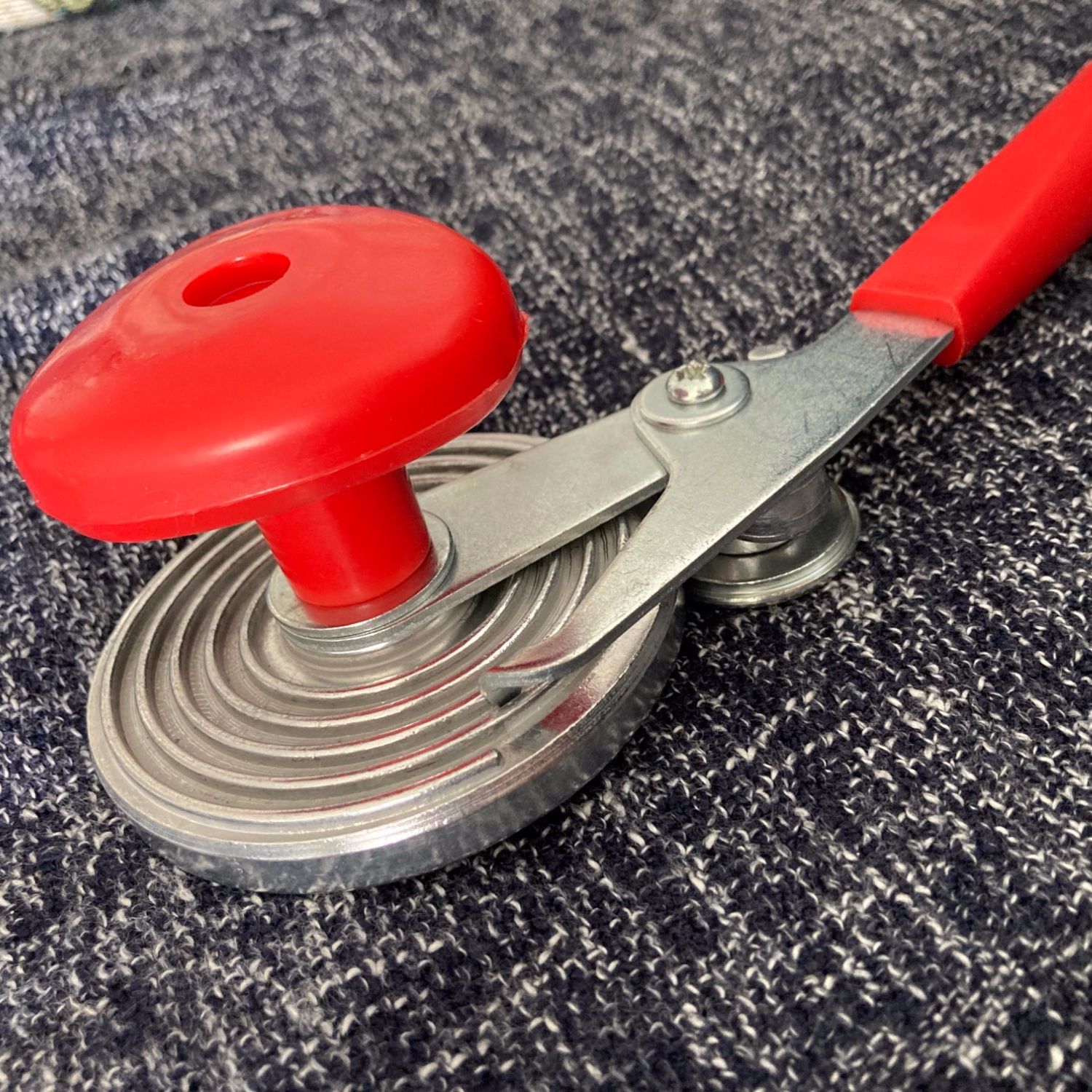 Manual Can Sealer Crimping Device