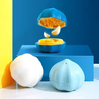 Manual Rotary Garlic Crusher Tool