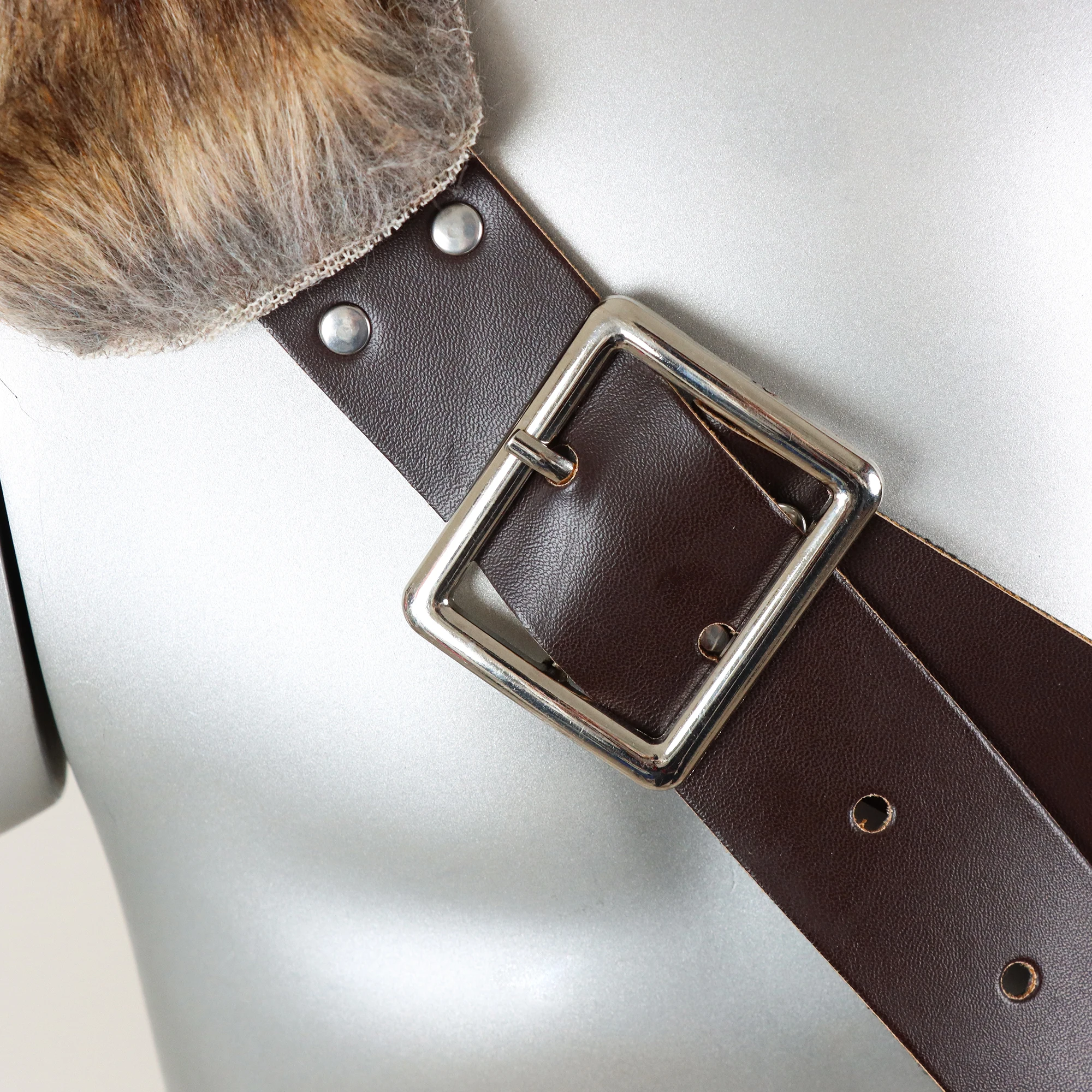 Medieval Viking Belt the Renaissance Knight Accessories with Fur Shoulder Armor Suit PU Leather Role Playing Accessories