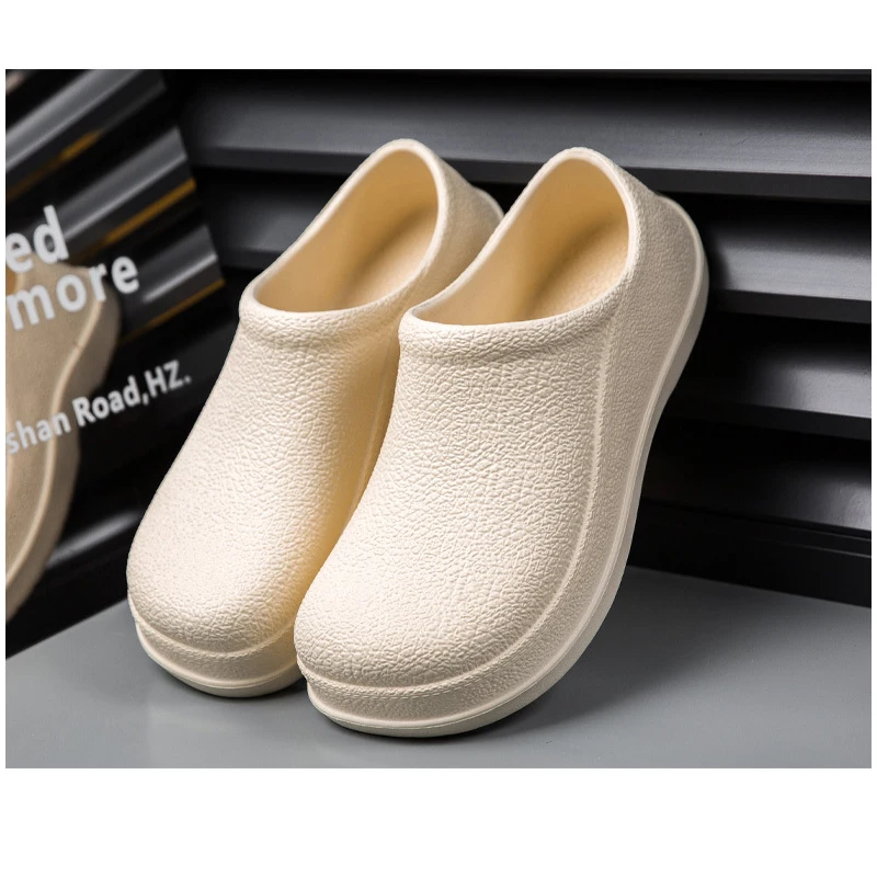 Men Chef Shoes Man Summer Beach Slippers Water-proof Oil-proof Kitchen Shoes Non-slip Garden Clogs Hotel Work Shoe EVA