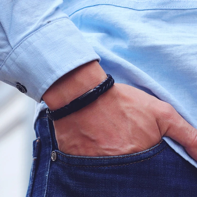 Men Leather Bracelet Unfading Stainless Steel Braclet Surf Cable Braslet Men Leather Bracelet Unfading Stainless Steel Braclet Surf Cable Braslet