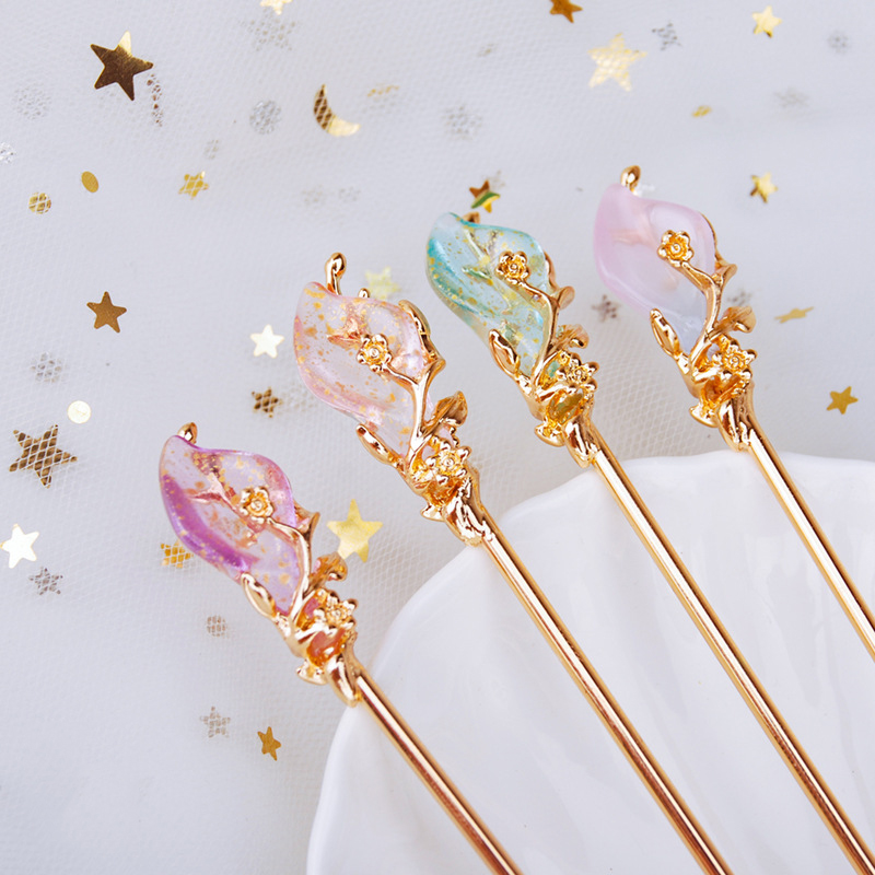 Metal and Crystal Chopstick Hair Clip