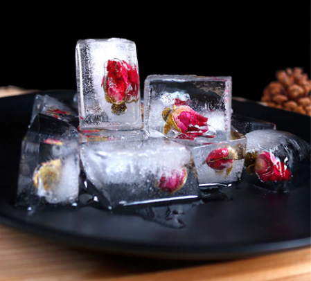 Metal Ice Cube Tray with Easy Release Lever