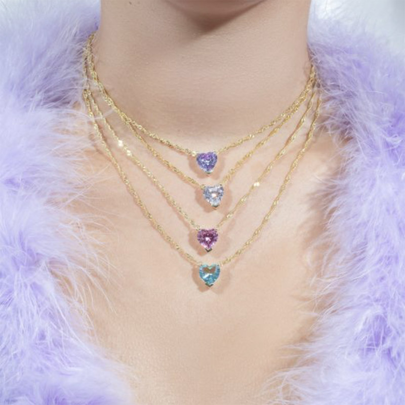 Metal Link Chain Crystal Heart Necklace