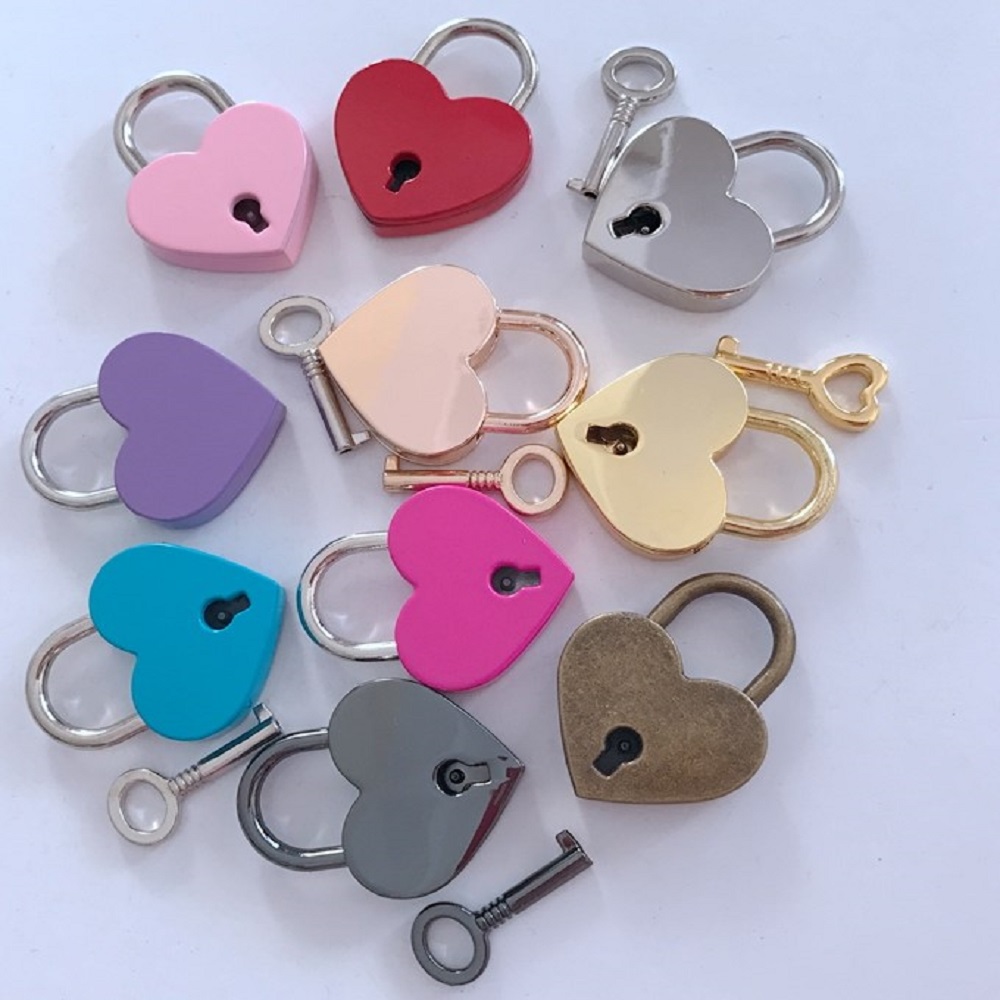 Metal Mini Heart Shaped Lock and Key