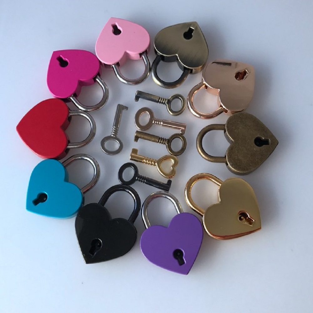 Metal Mini Heart Shaped Lock and Key