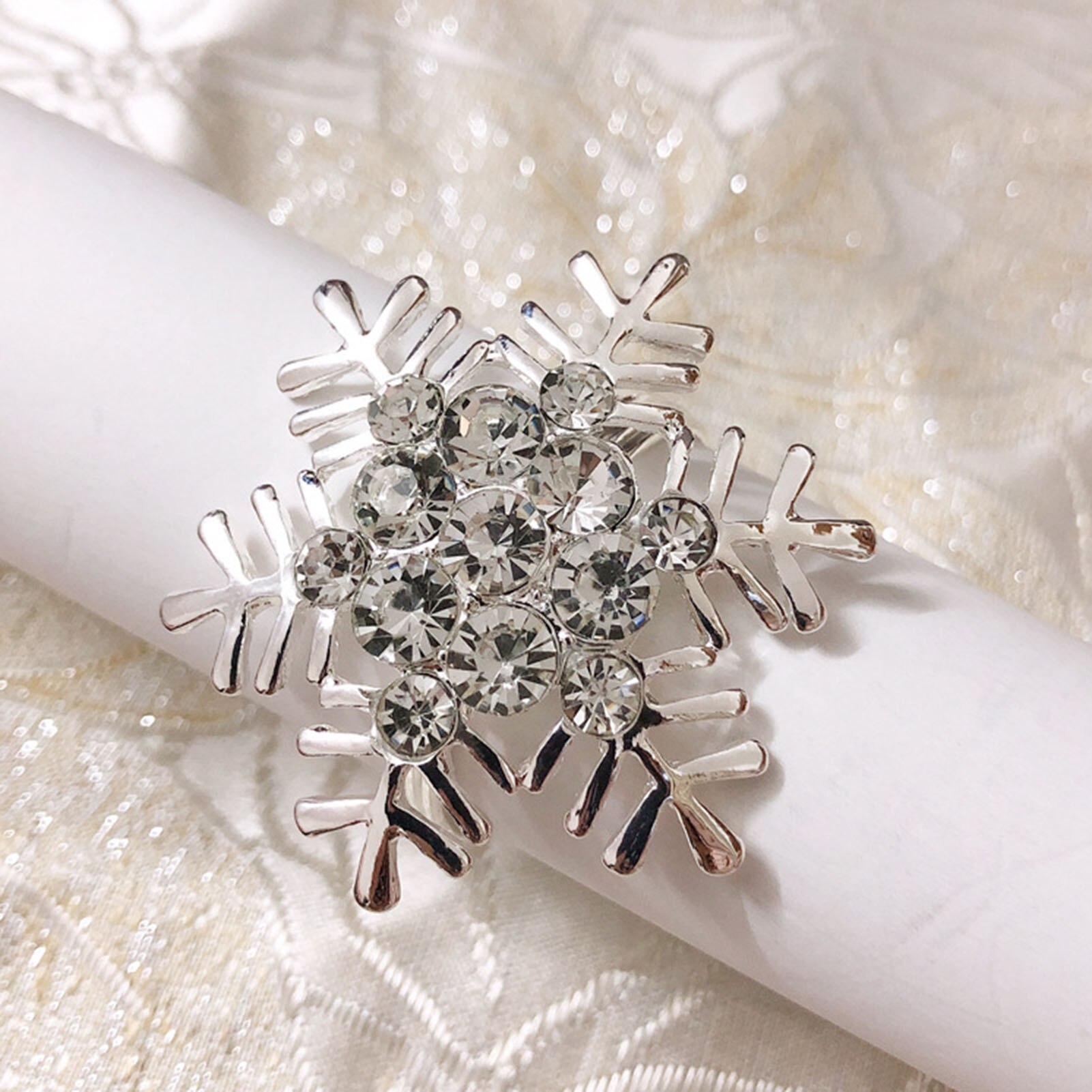 Metal Snowflake Napkin Ring Set (6pcs)