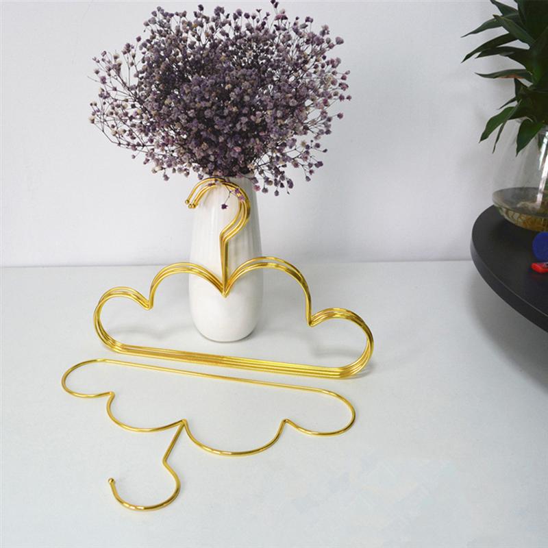 Metal Toddler Cloud Hangers (5 pcs) Metal Toddler Cloud Hangers (5 pcs)