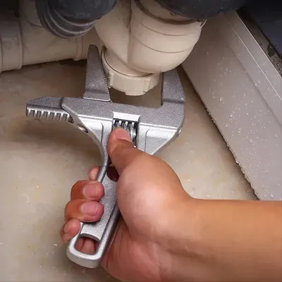 Mini Adjustable Bathroom Adjustable Wrench Strong Clamping Large Open End Multifunctional Aluminum Spanner Bathroom Mini Adjustable Bathroom Adjustable Wrench Strong Clamping Large Open End Multifunctional Aluminum Spanner Bathroom