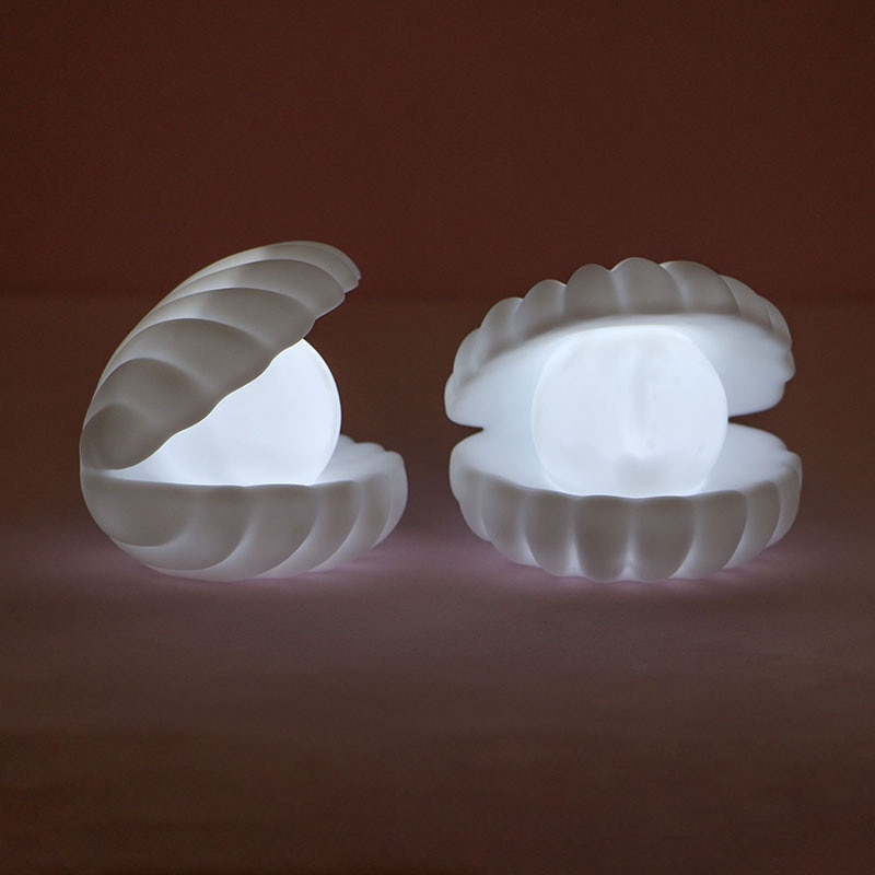 Mini Clam Light Night Lamp
