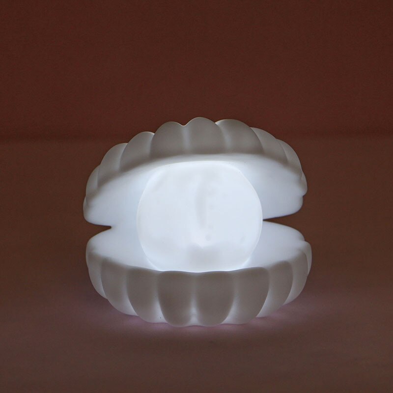Mini Clam Light Night Lamp