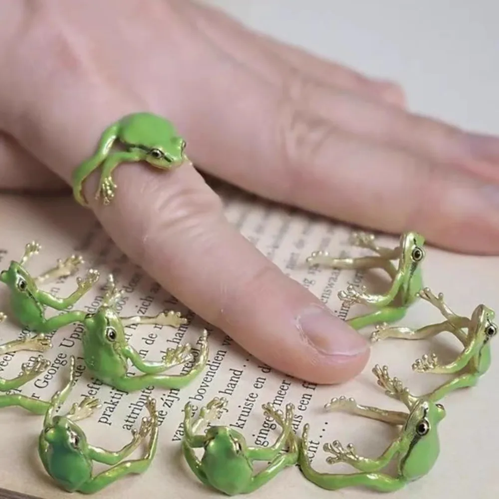 Mini Green Tree Frog Ring Frog Open Rings for Women Men Metal Cute Animal Adjustable Finger Ring Jewelry Birthday Party