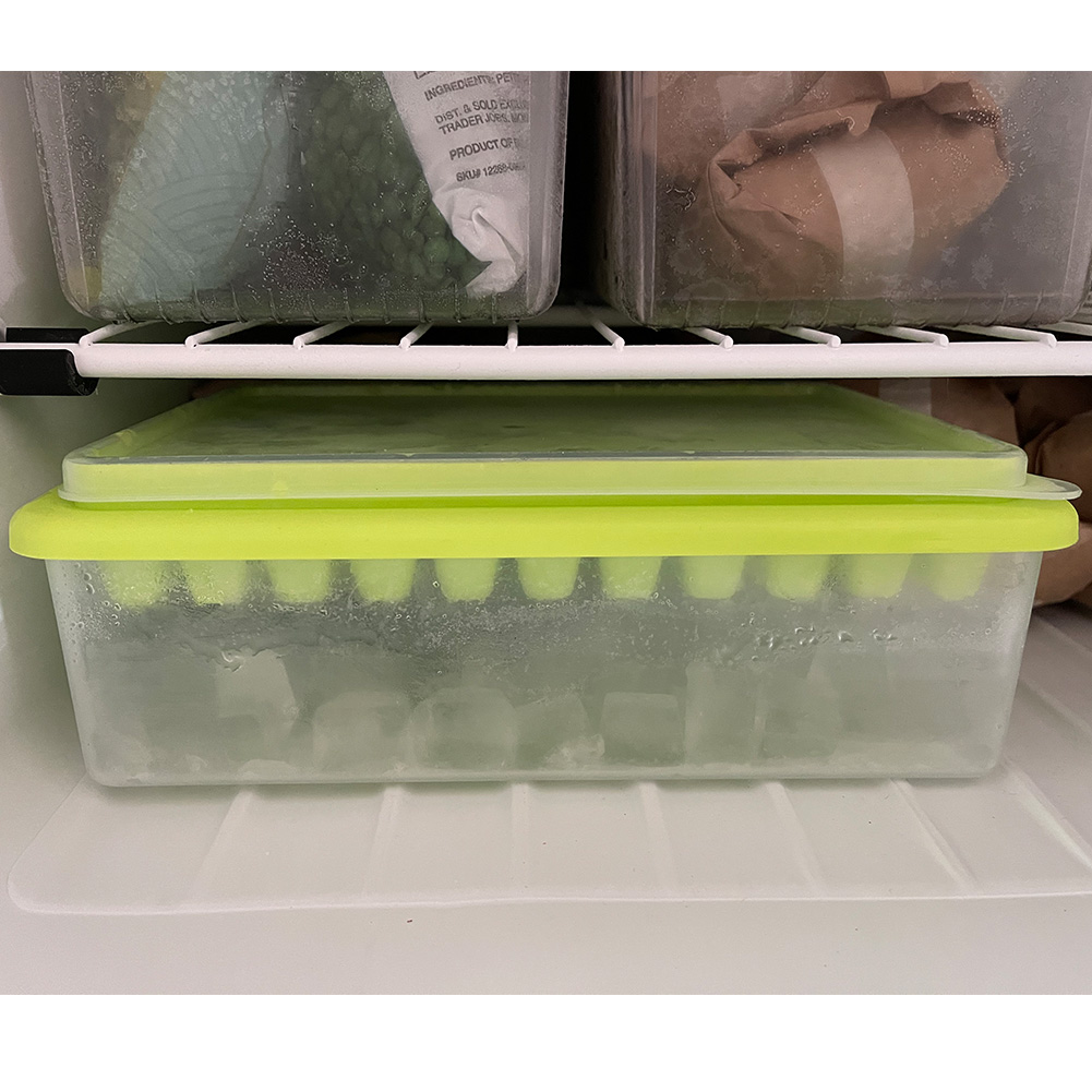 Mini Ice Cube Tray with Cover and Scoop Mini Ice Cube Tray with Cover and Scoop
