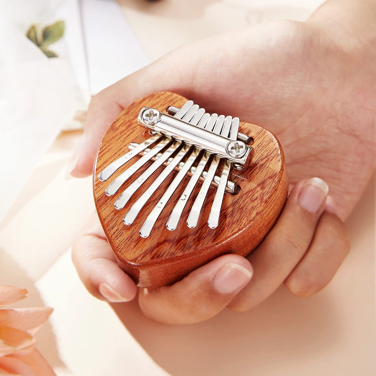 Mini Kalimba 8 Key Thumb Piano 1 Pack Love Style Cute Instrument Portable Exquisite Gift Set for Kids Mini Kalimba 8 Key Thumb Piano 1 Pack Love Style Cute Instrument Portable Exquisite Gift Set for Kids