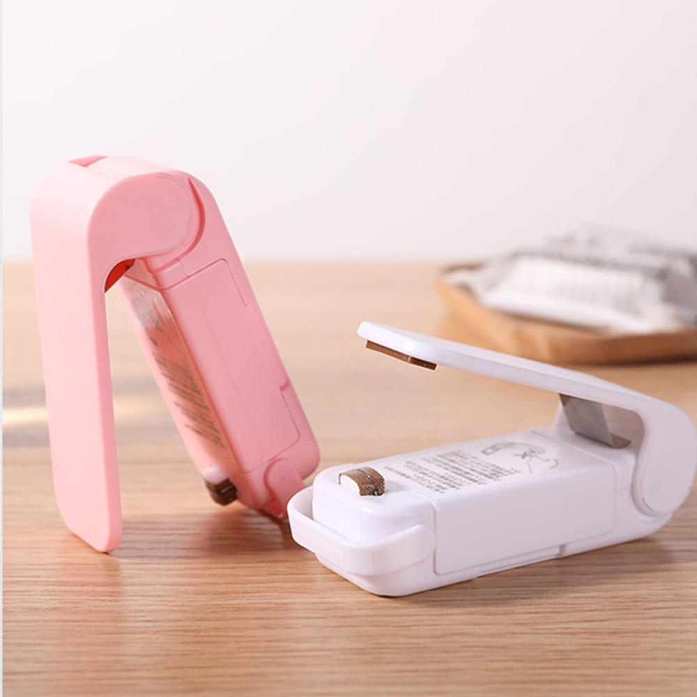 Mini Plastic Bag Sealer Machine Storage Bag Clip Sealing Storage Machine Portable Sealer Packing Seal Food Snack Mini Plastic Bag Sealer Machine Storage Bag Clip Sealing Storage Machine Portable Sealer Packing Seal Food Snack